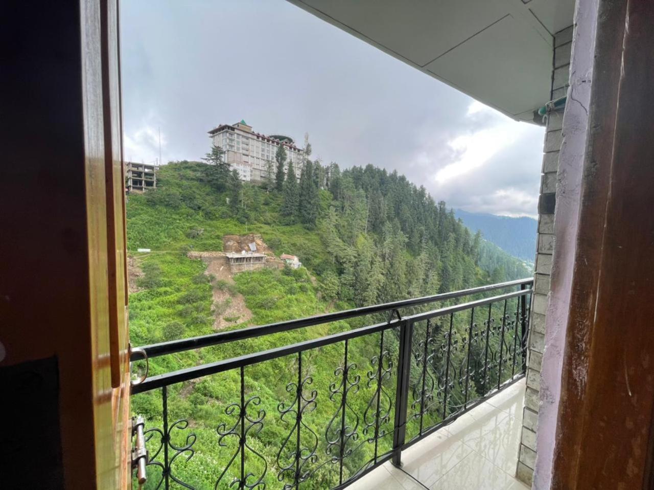 Hotel Snowflake Nārkanda Habitación foto